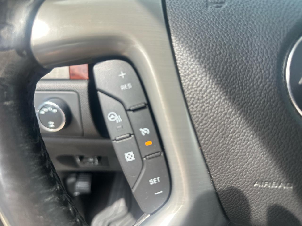 Chevrolet Tahoe 4WD 4dr 1500 LTZ 2013