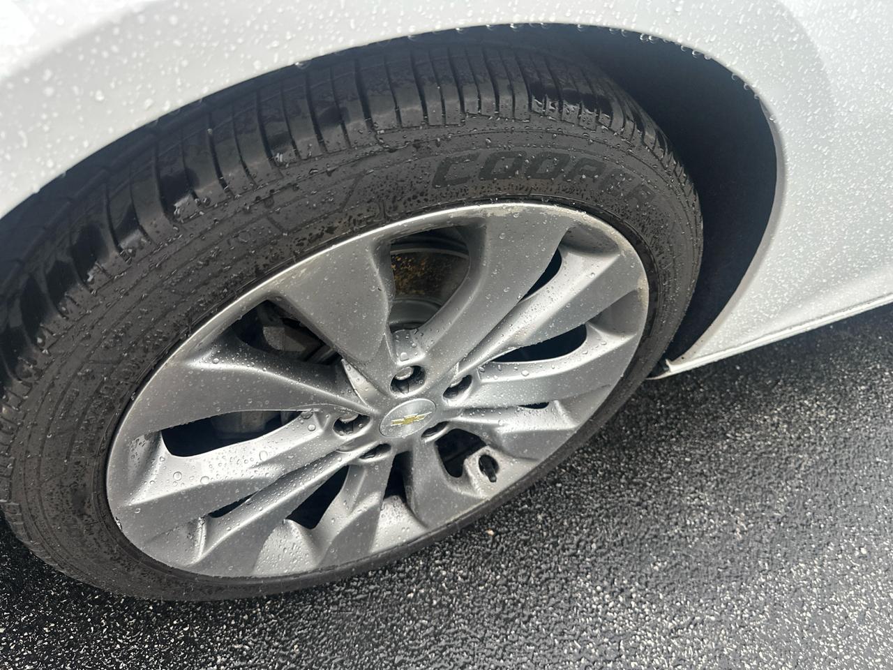 Chevrolet Malibu 4dr Sdn Premier w/2LZ 2018