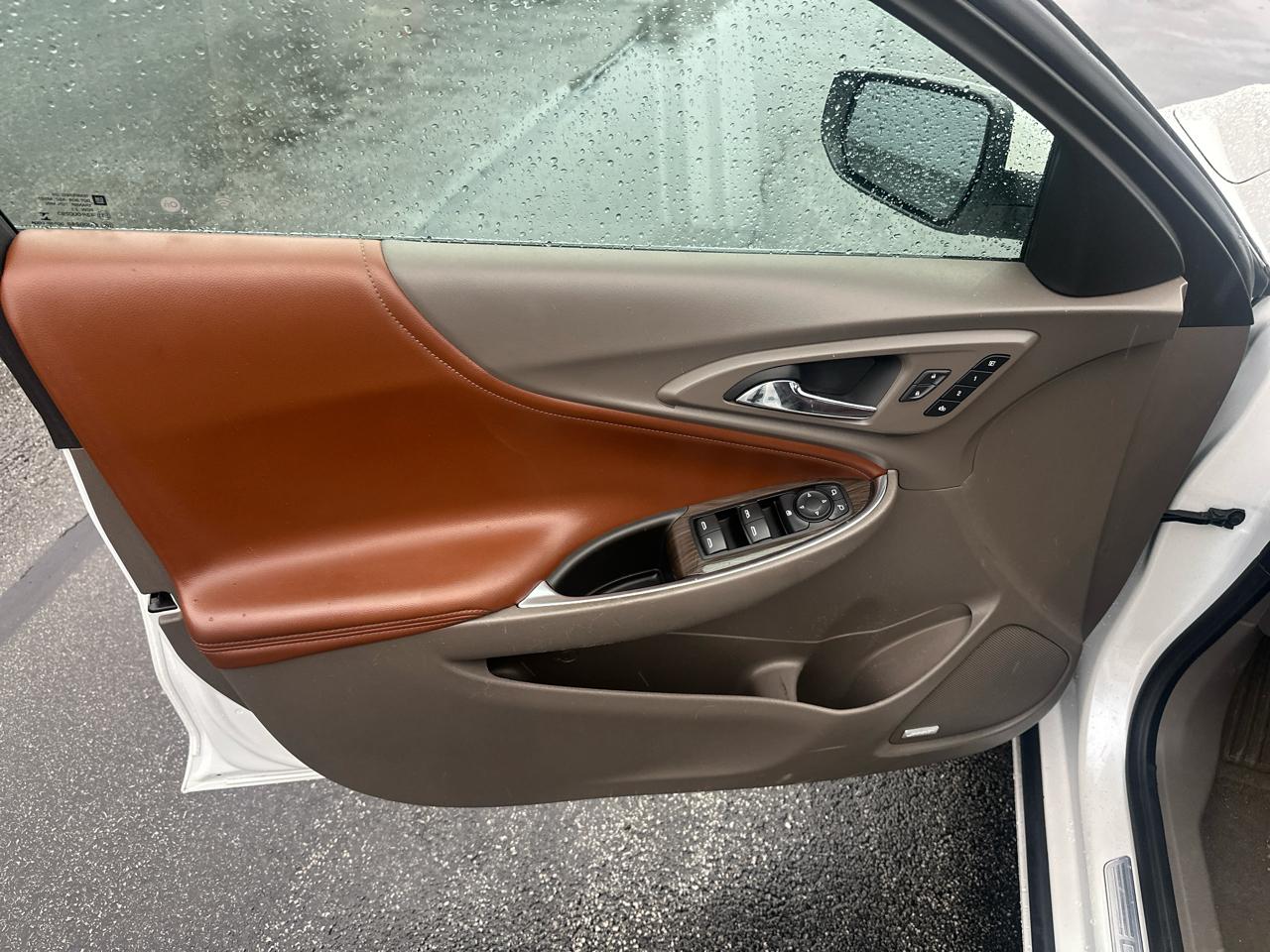 Chevrolet Malibu 4dr Sdn Premier w/2LZ 2018