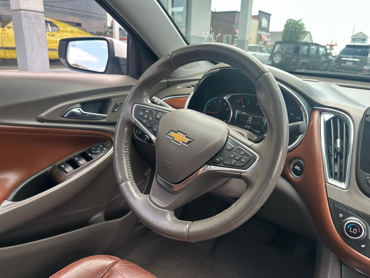 Chevrolet Malibu  2018
