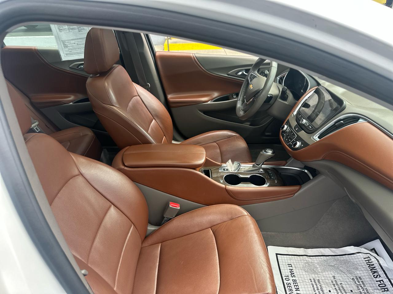 Chevrolet Malibu  2018