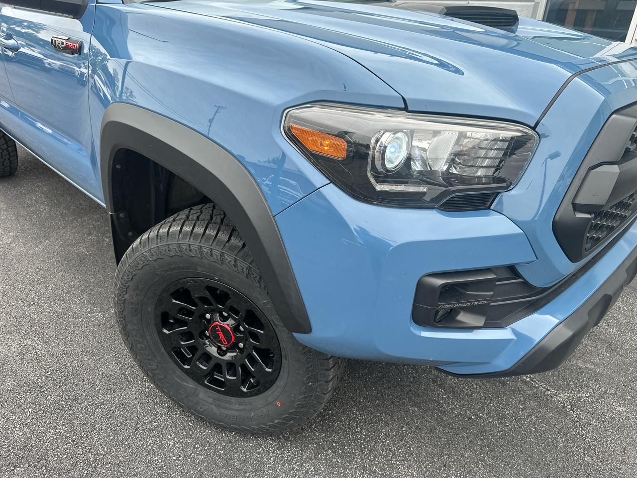 Toyota Tacoma  2018