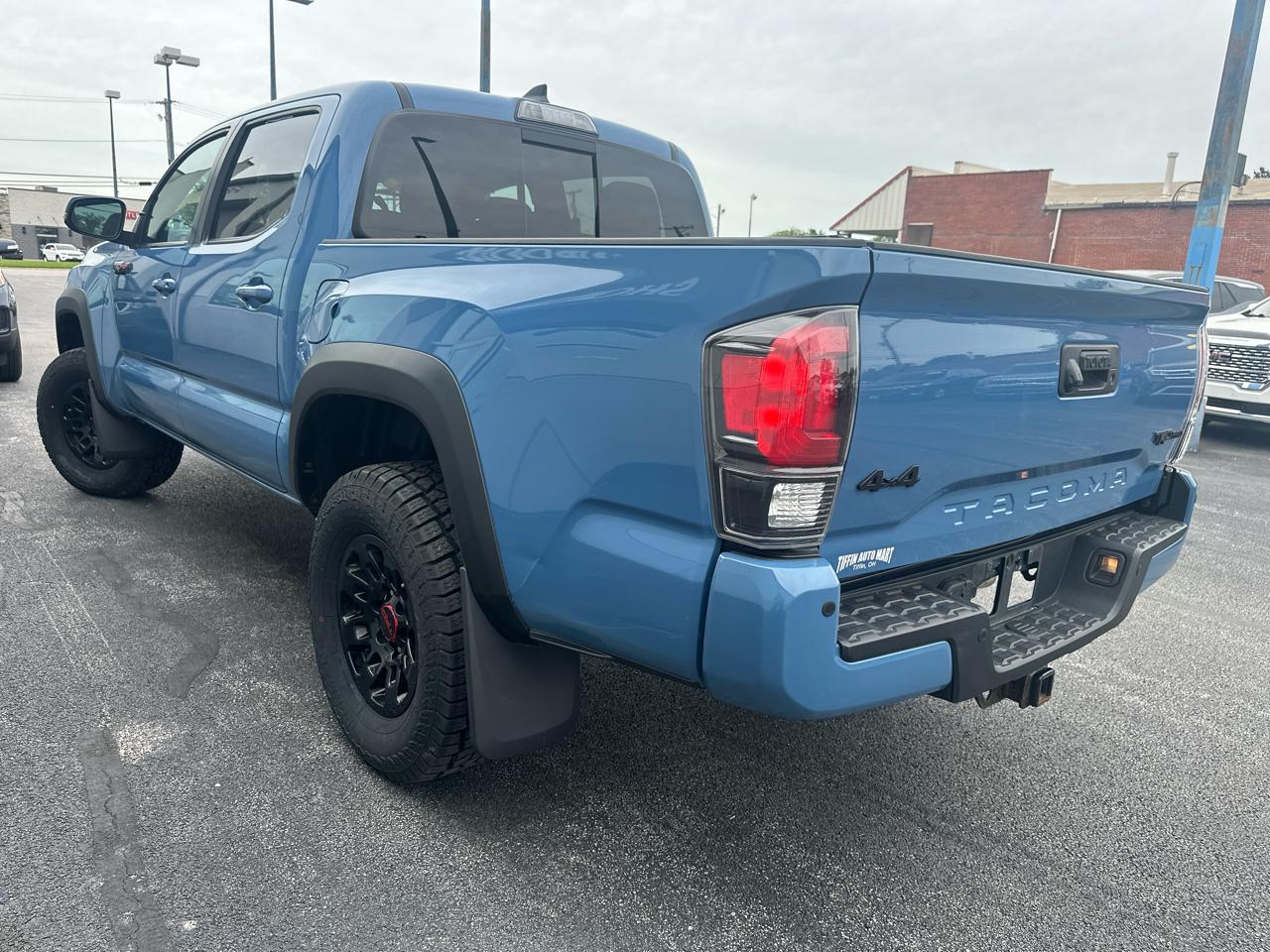 Toyota Tacoma  2018