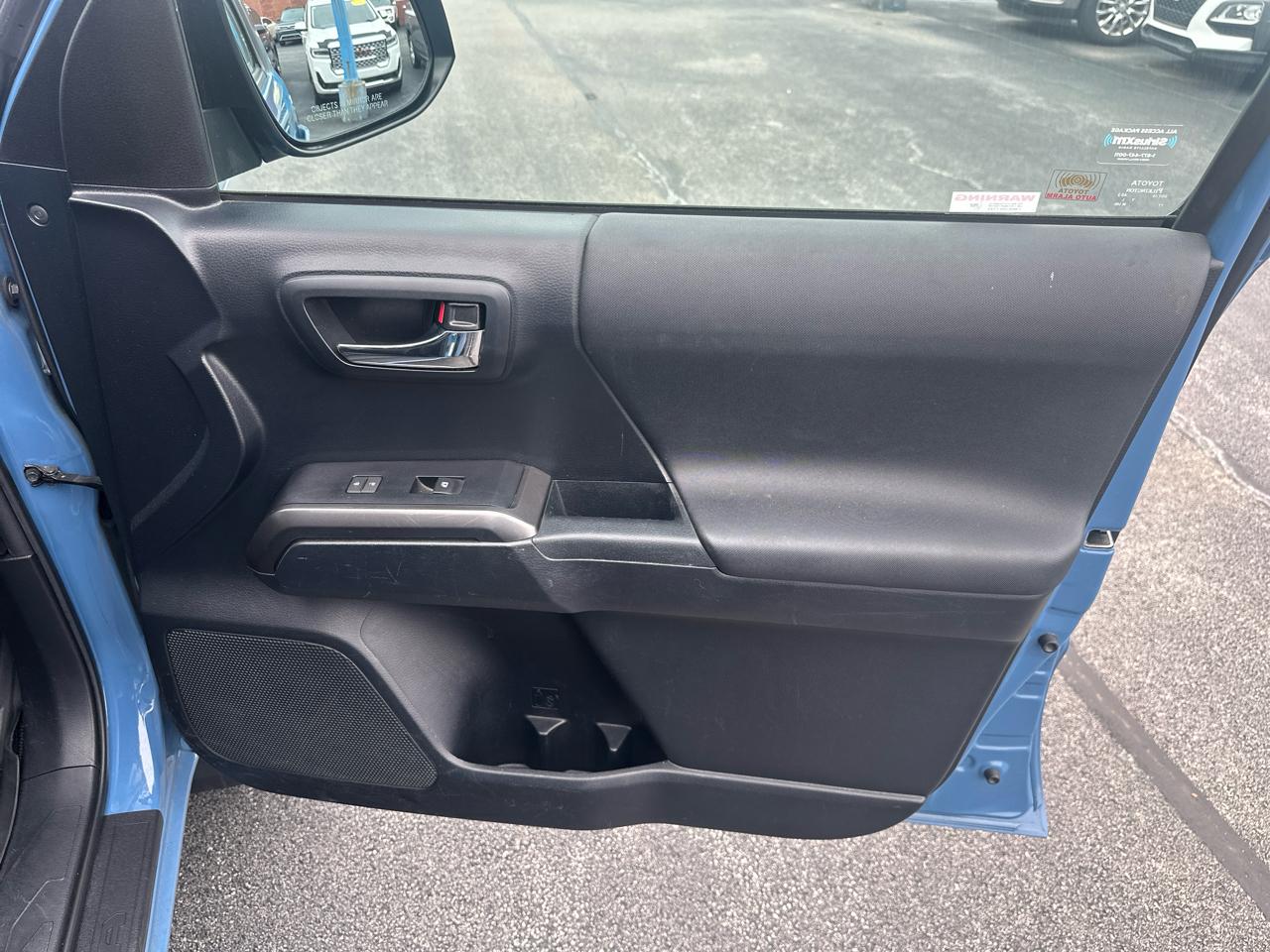 Toyota Tacoma  2018