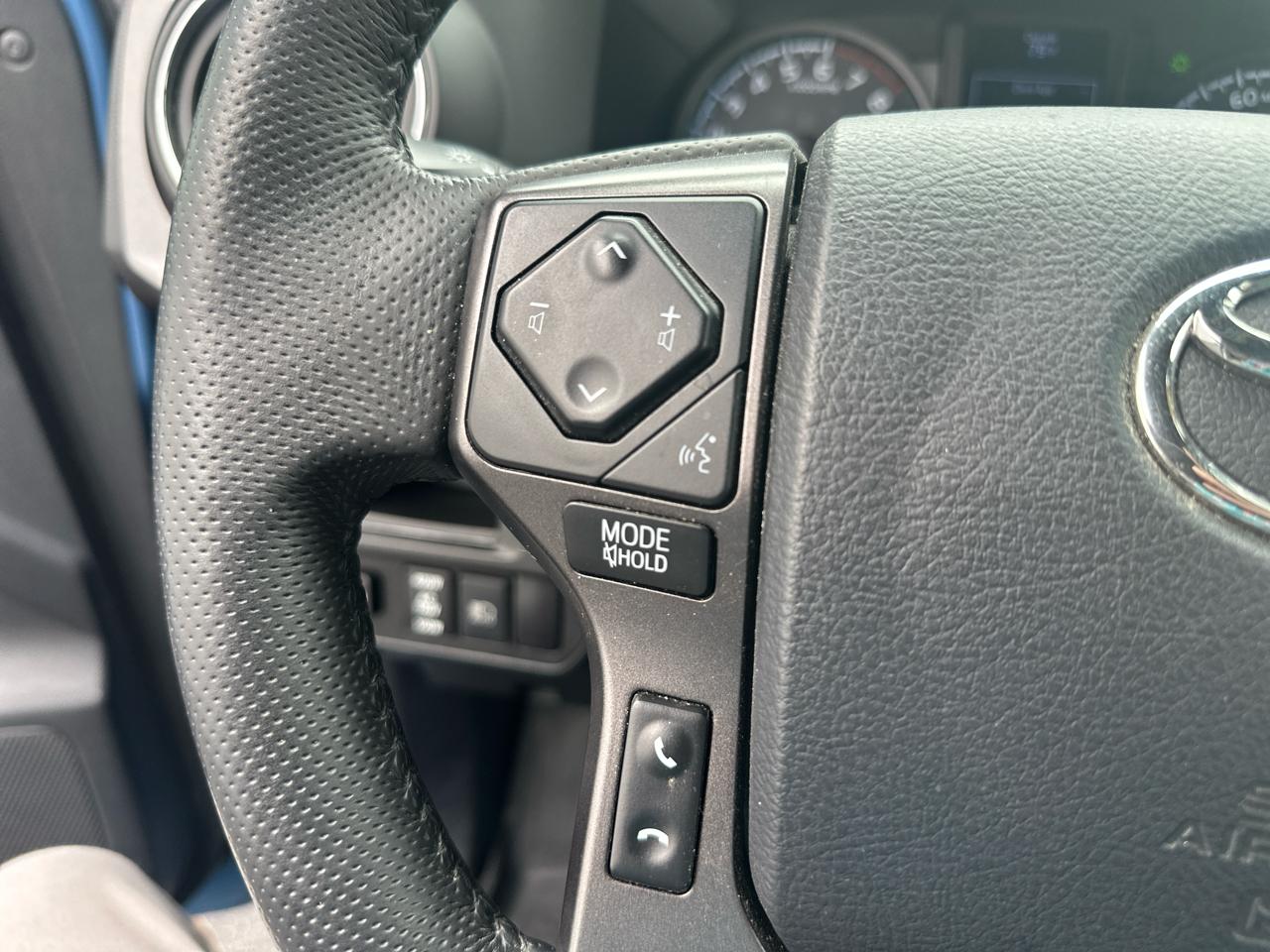 Toyota Tacoma  2018