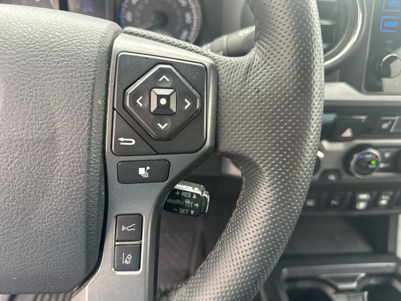 Toyota Tacoma  2018