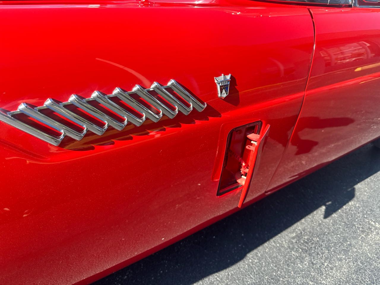 Ford Thunderbird 2dr Conv w/Hardtop Premium 1956