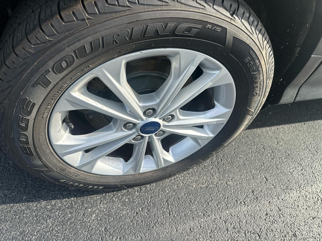 Ford Escape SE FWD 2018