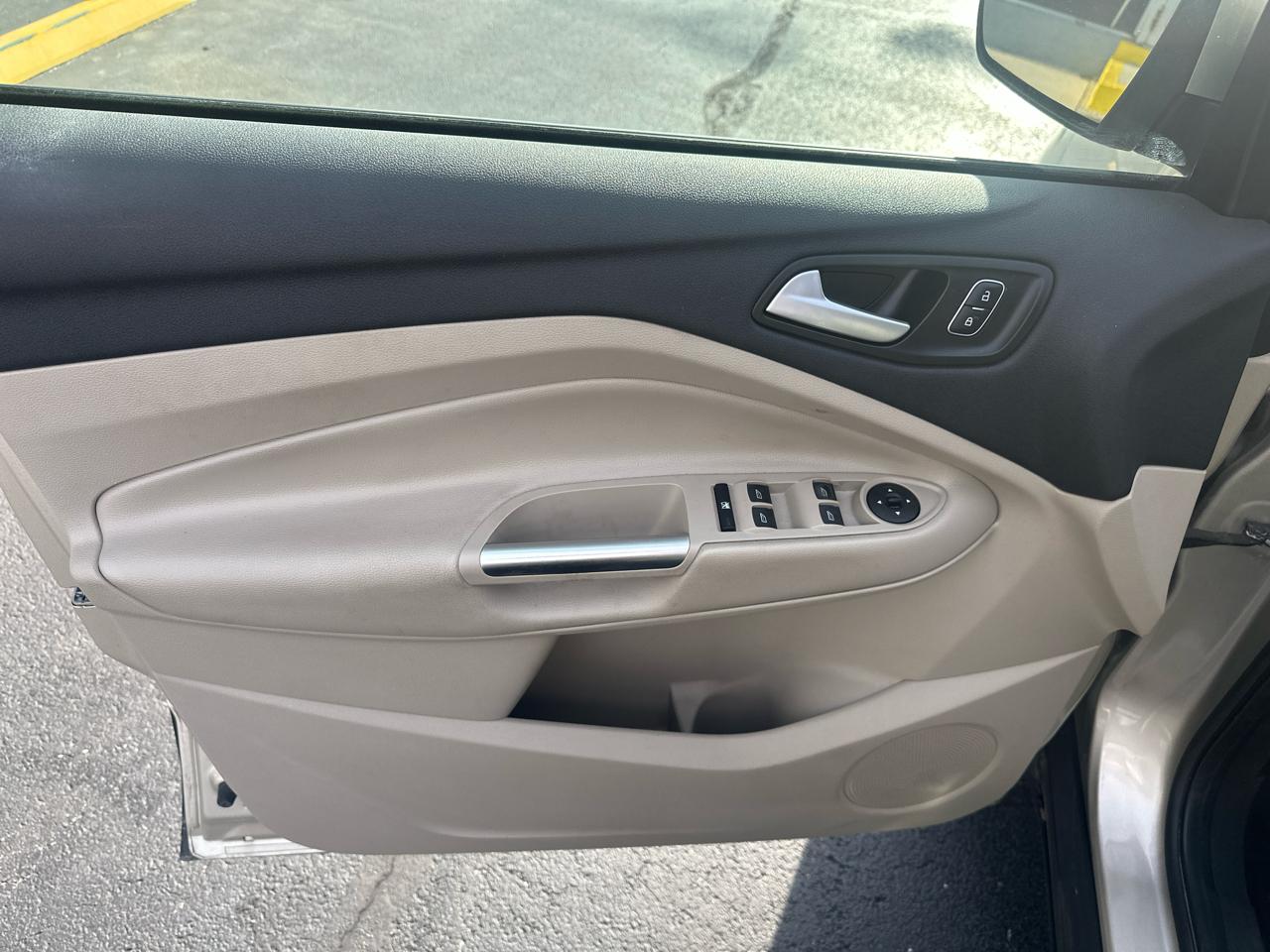 Ford Escape SE FWD 2018