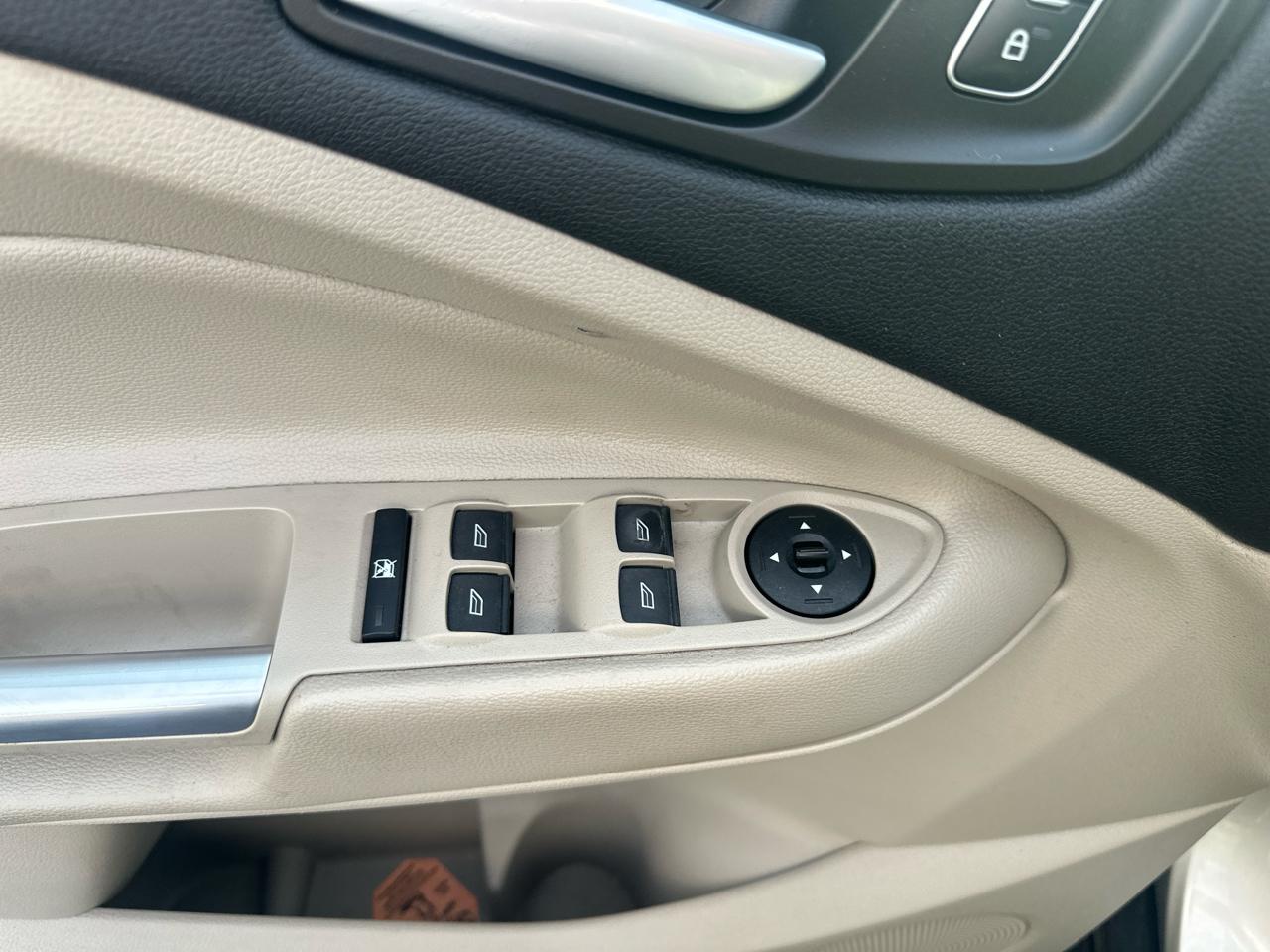 Ford Escape SE FWD 2018