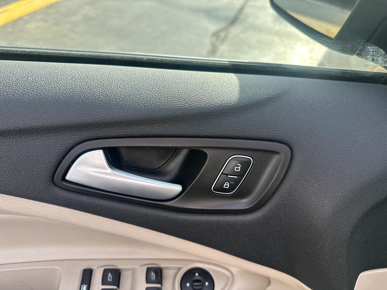 Ford Escape SE FWD 2018