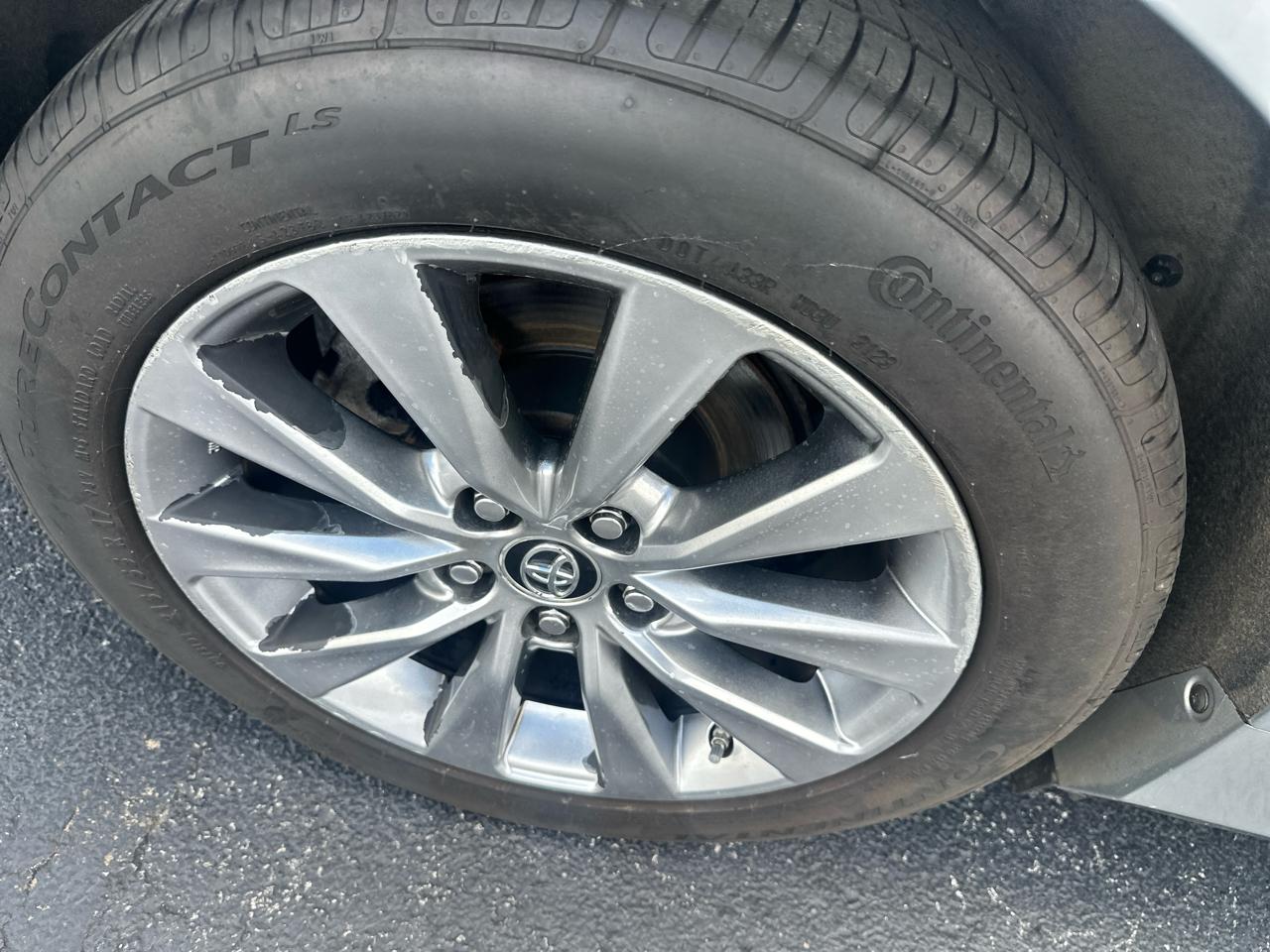 Toyota Camry 4dr Sdn V6 Auto XSE (Natl) 2015