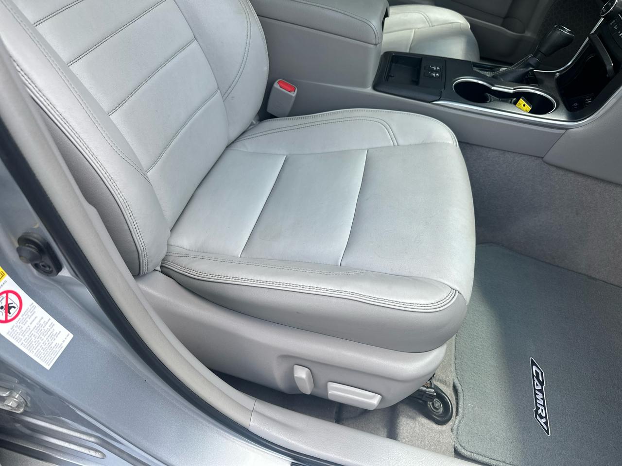 Toyota Camry 4dr Sdn V6 Auto XSE (Natl) 2015
