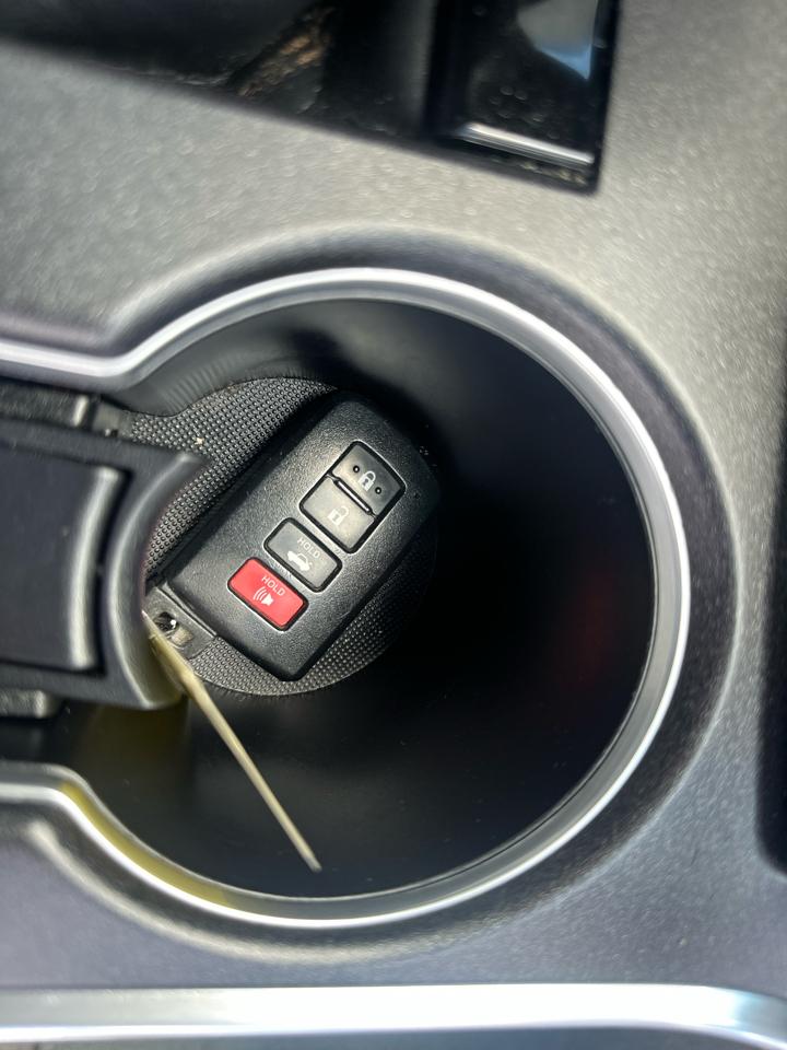 Toyota Camry 4dr Sdn V6 Auto XSE (Natl) 2015