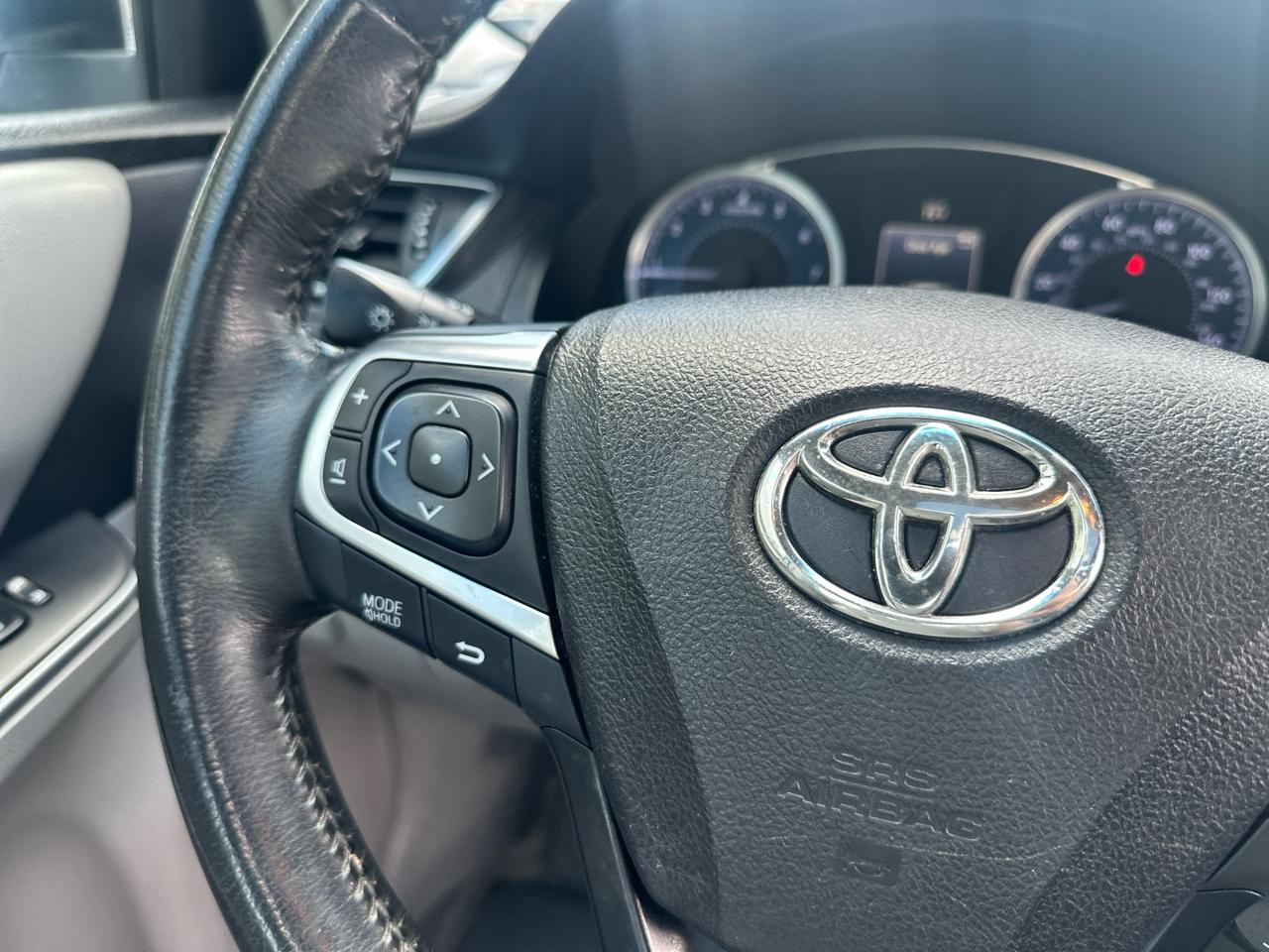 Toyota Camry 4dr Sdn V6 Auto XSE (Natl) 2015