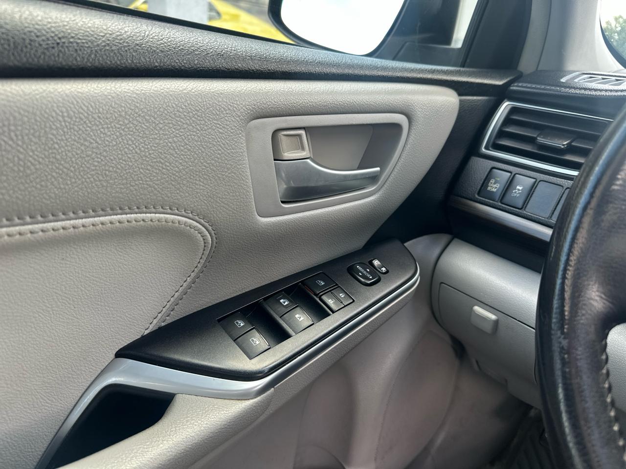 Toyota Camry 4dr Sdn V6 Auto XSE (Natl) 2015