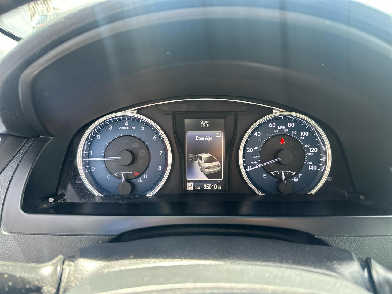Toyota Camry 4dr Sdn V6 Auto XSE (Natl) 2015