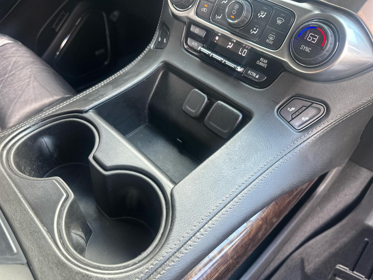 Chevrolet Tahoe 4WD 4dr LT 2019