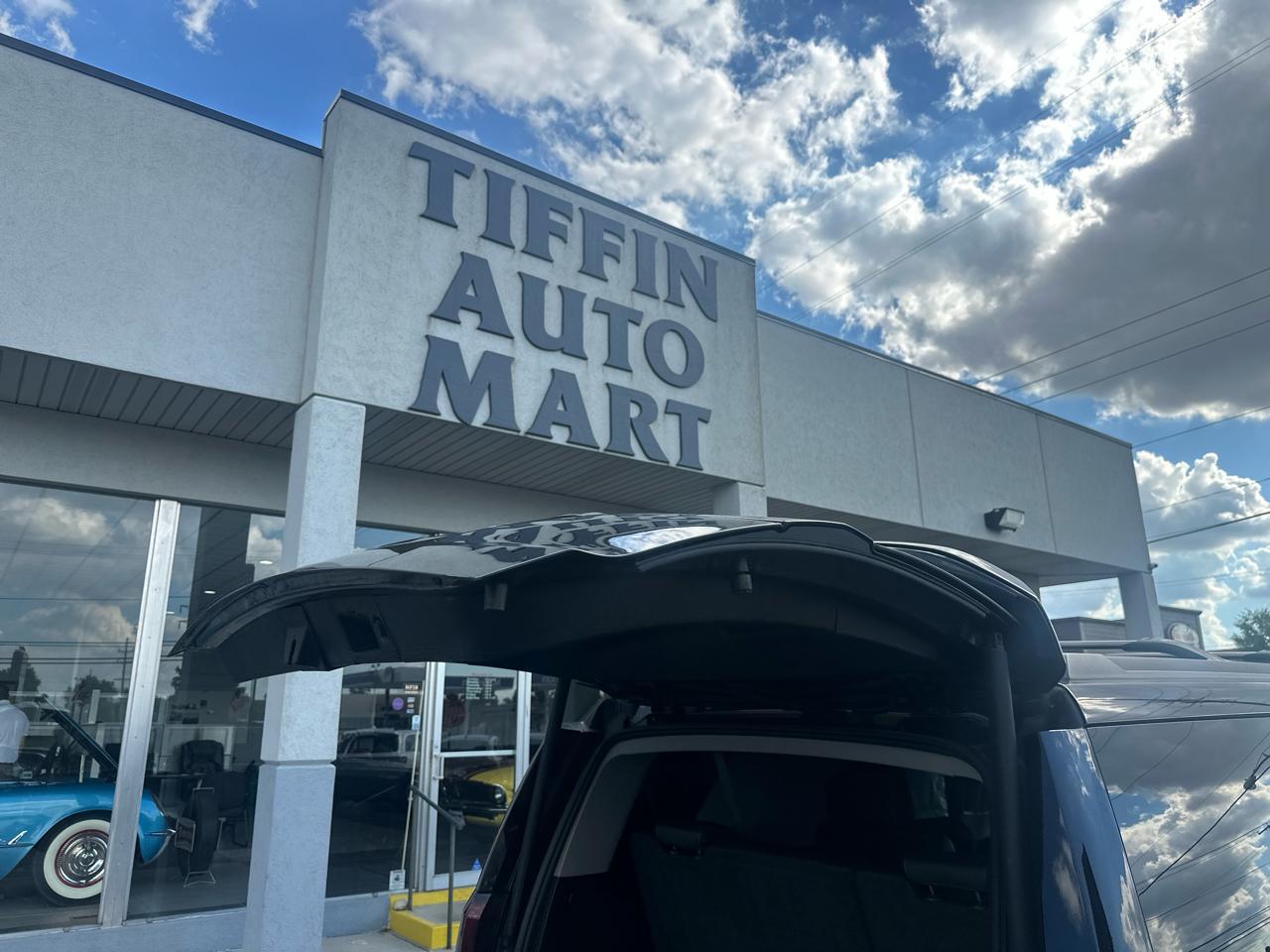 Chevrolet Tahoe 4WD 4dr LT 2019