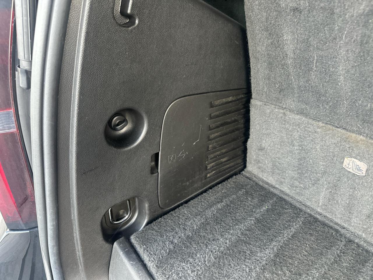 Chevrolet Tahoe 4WD 4dr LT 2019
