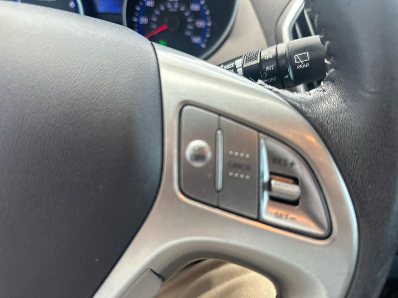 Hyundai Tucson FWD 4dr Auto GLS 2012