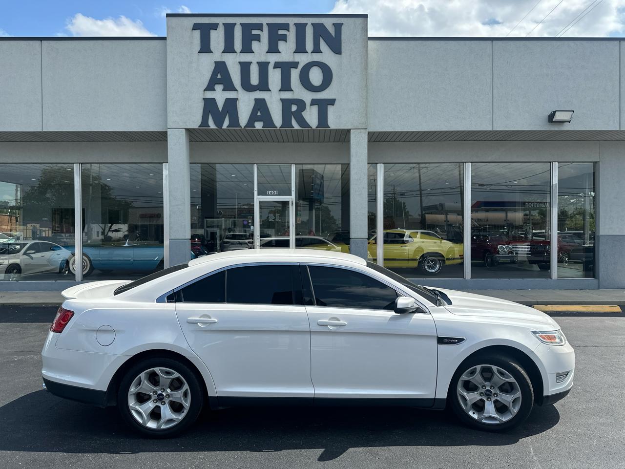 Ford Taurus 4dr Sdn SHO AWD 2010