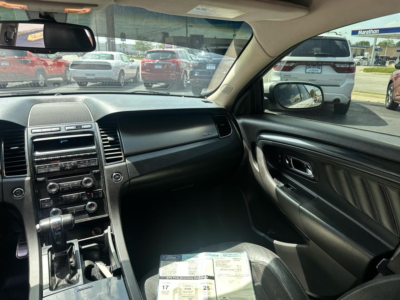Ford Taurus 4dr Sdn SHO AWD 2010