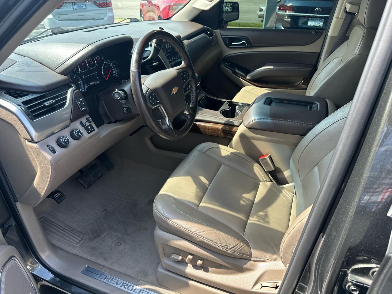Chevrolet Tahoe 4WD 4dr LT 2019