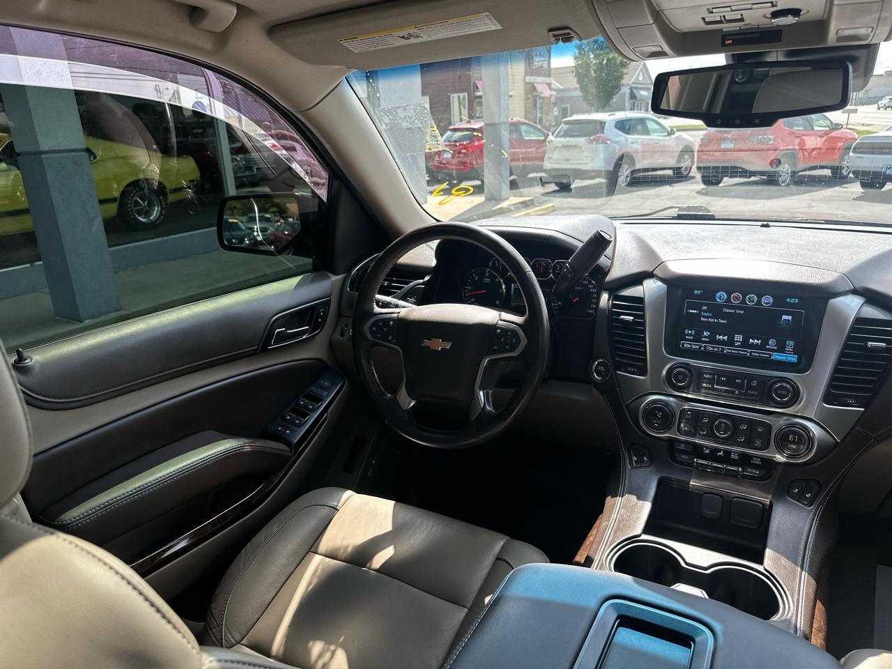 Chevrolet Tahoe 4WD 4dr LT 2019