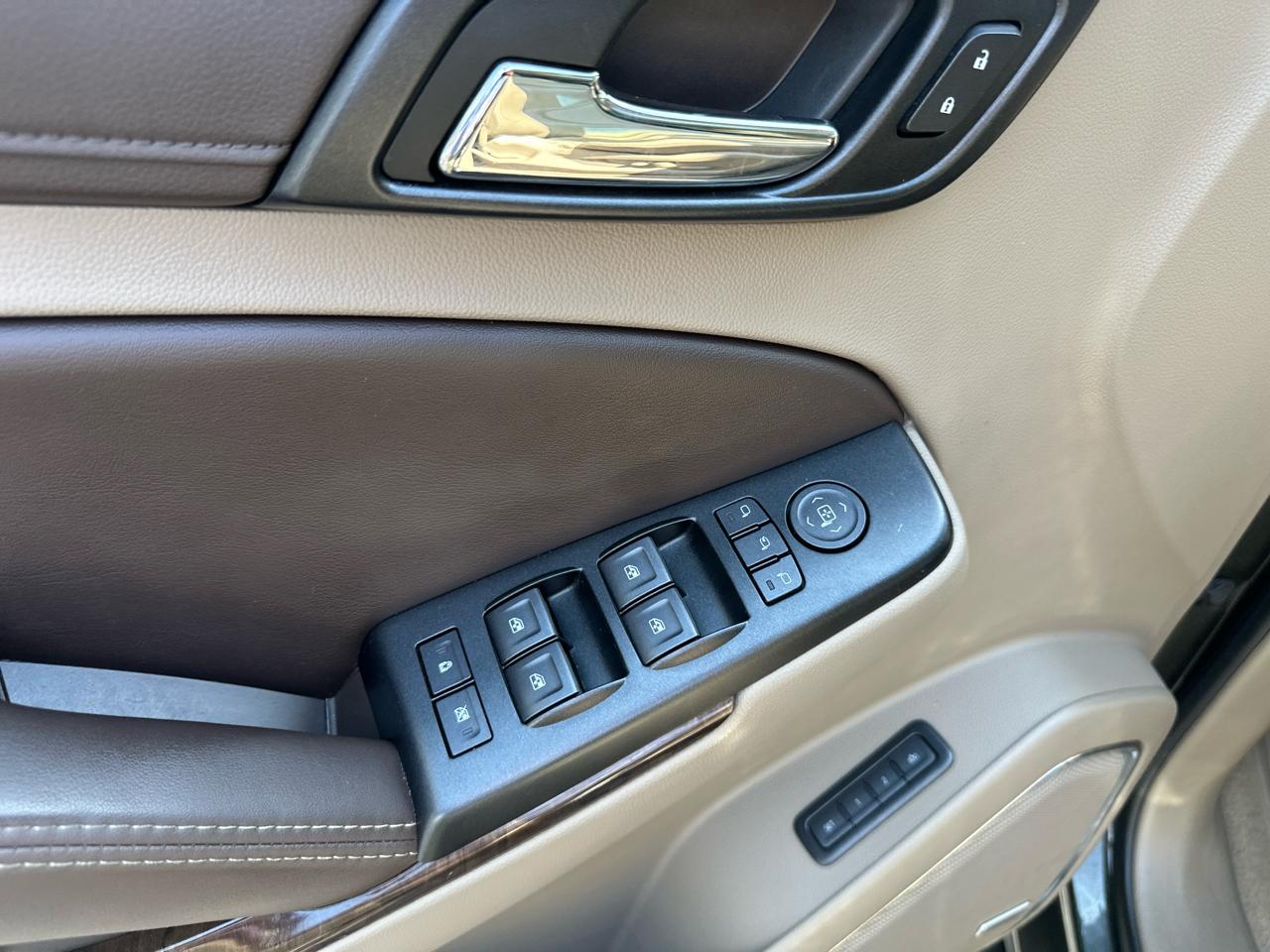 Chevrolet Tahoe 4WD 4dr LT 2019