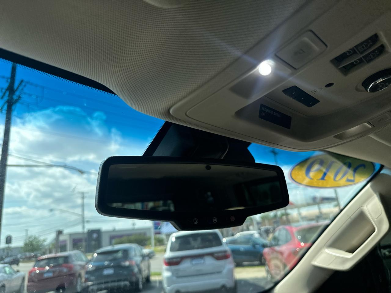 Chevrolet Tahoe 4WD 4dr LT 2019