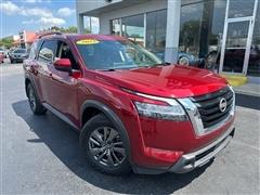 2022 Nissan Pathfinder 