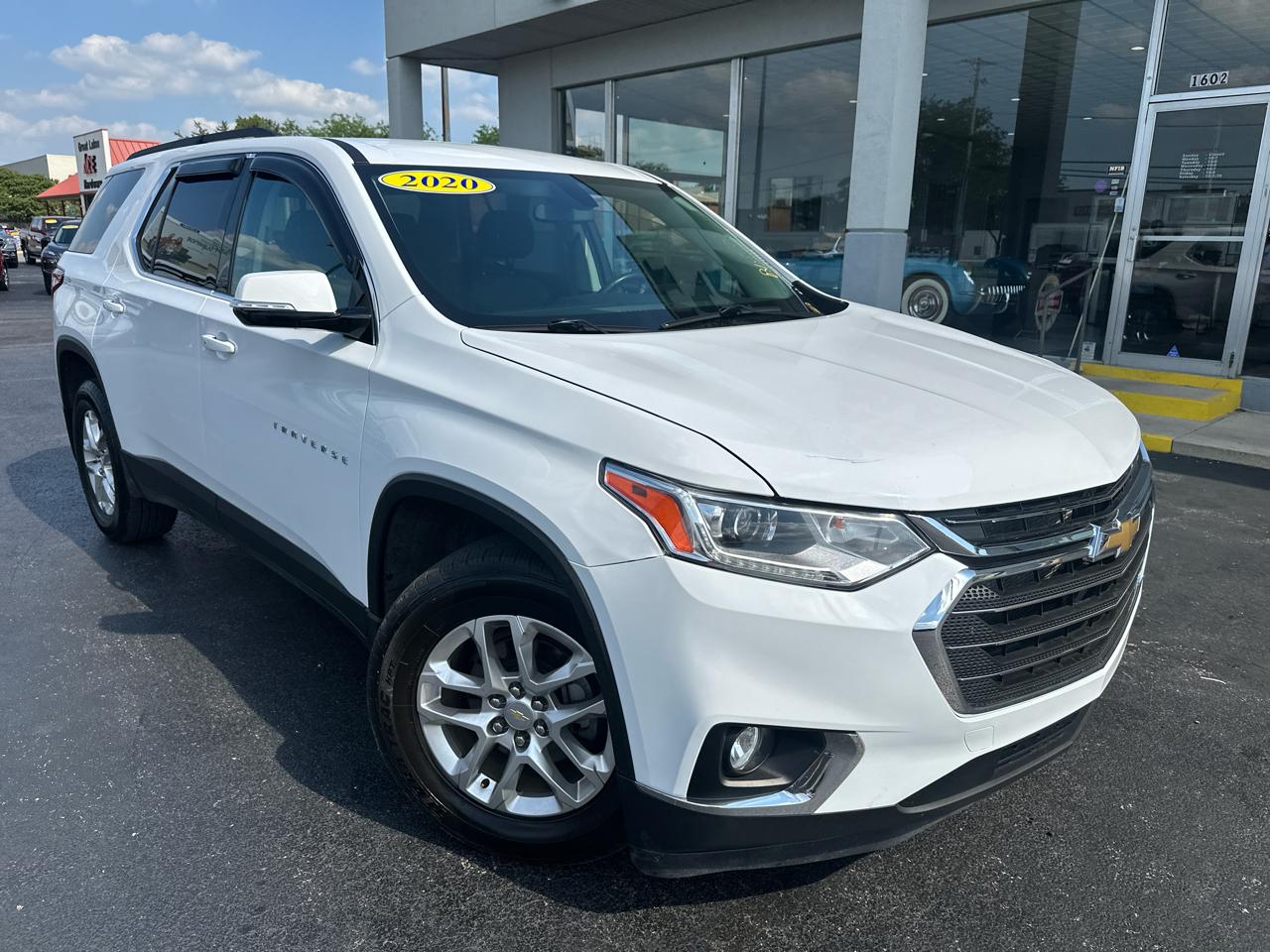 2020 Chevrolet Traverse FWD 4dr LT Cloth w/1LT