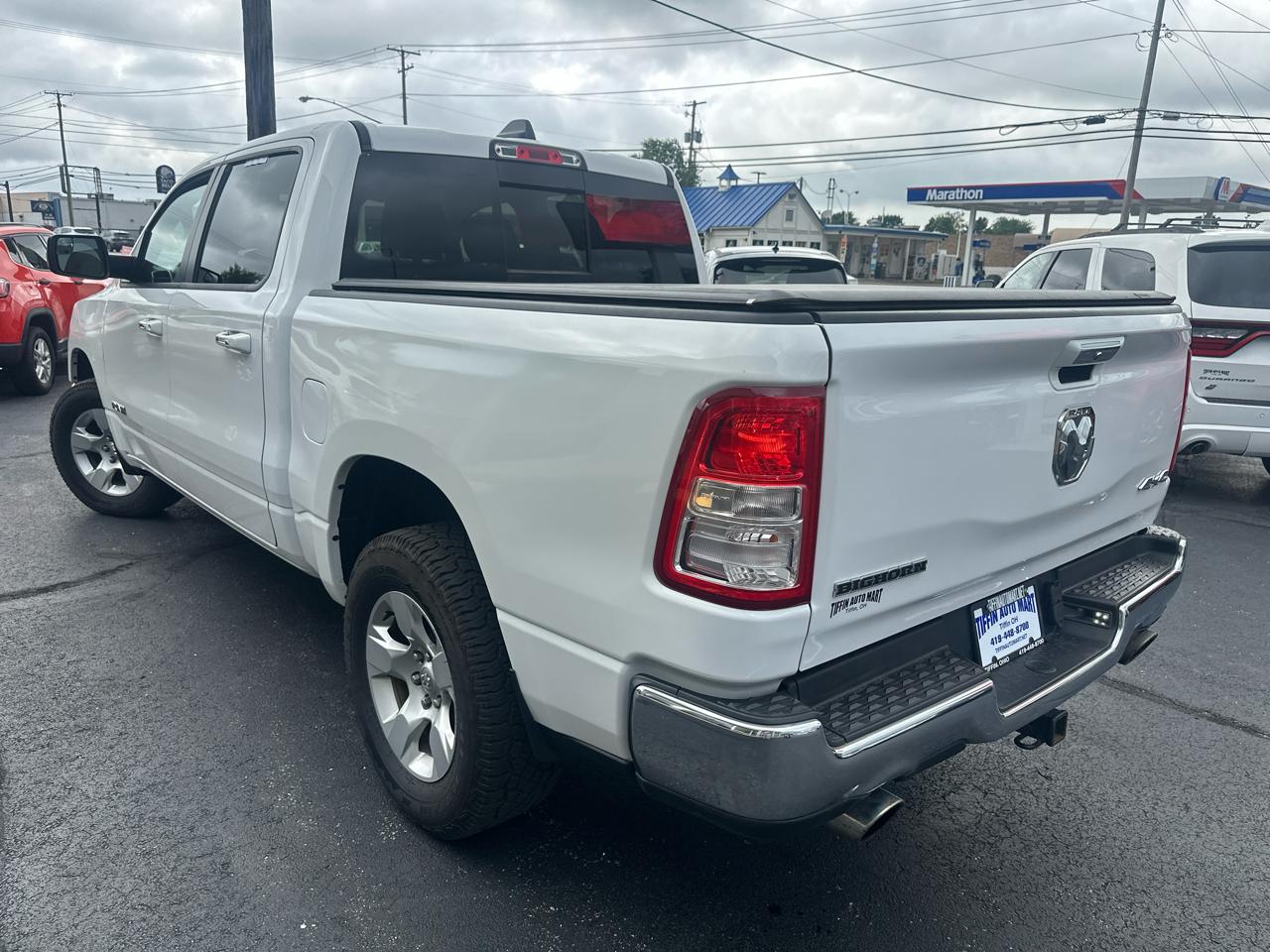 RAM 1500 Big Horn 4x4 Crew Cab 5'7" Box 2020