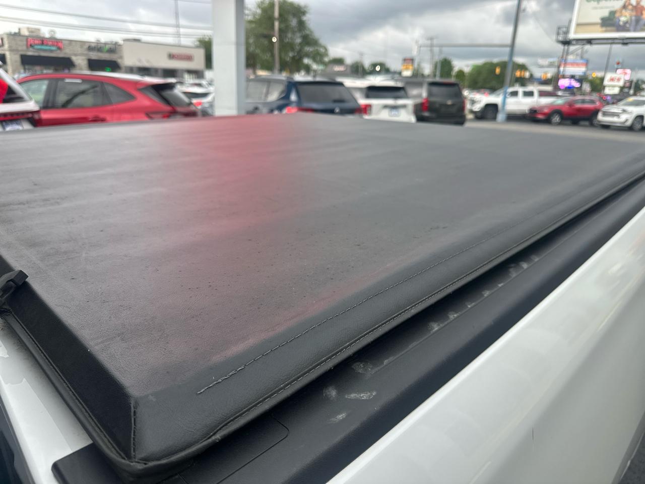 RAM 1500 Big Horn 4x4 Crew Cab 5'7" Box 2020