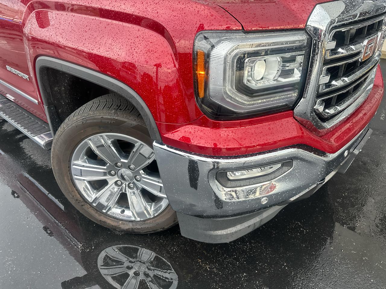 GMC Sierra 1500 4WD Crew Cab 143.5" SLT 2018