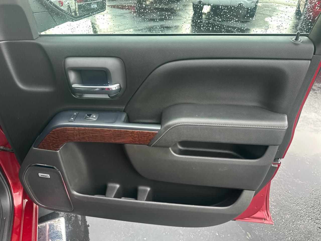 GMC Sierra 1500 4WD Crew Cab 143.5" SLT 2018