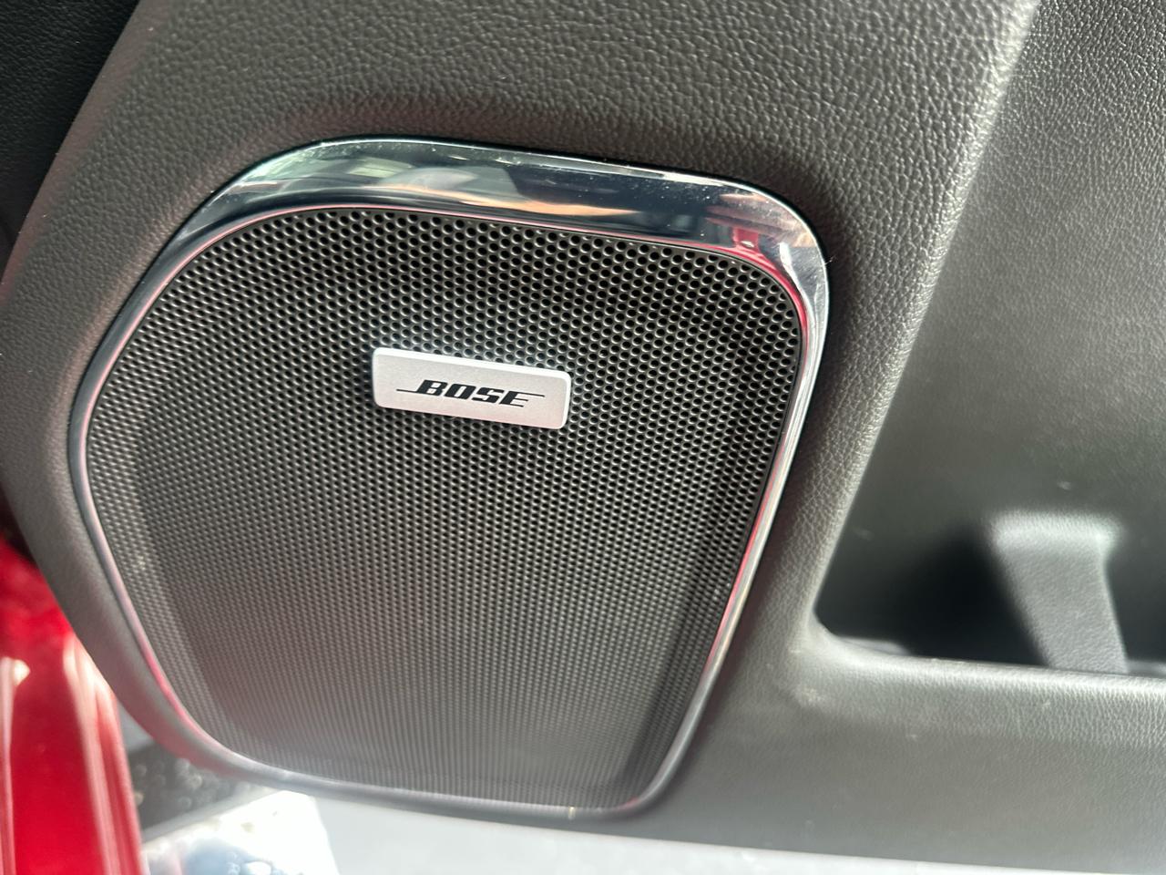 GMC Sierra 1500 4WD Crew Cab 143.5" SLT 2018