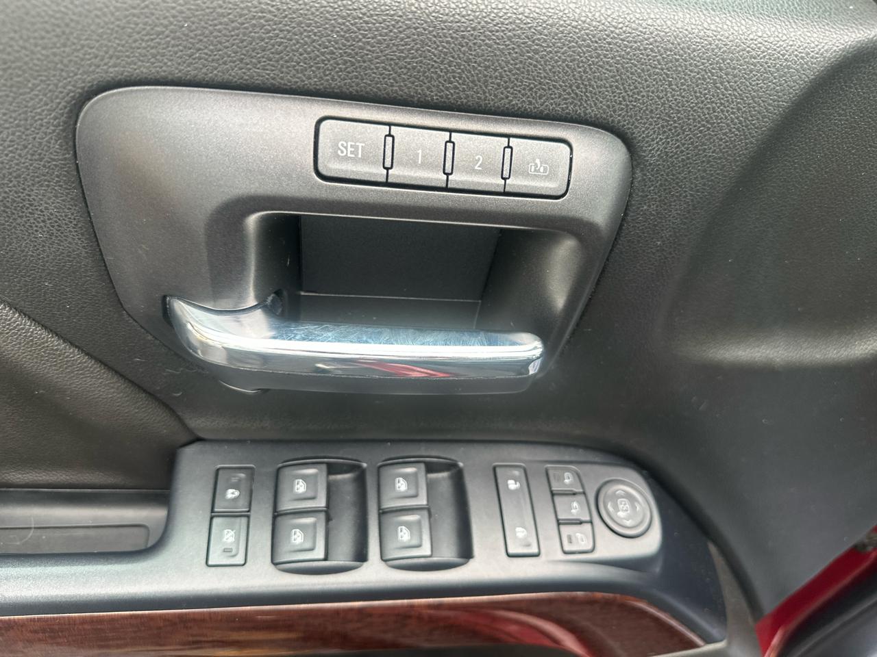 GMC Sierra 1500 4WD Crew Cab 143.5" SLT 2018