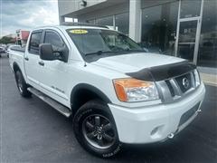 2015 Nissan Titan 