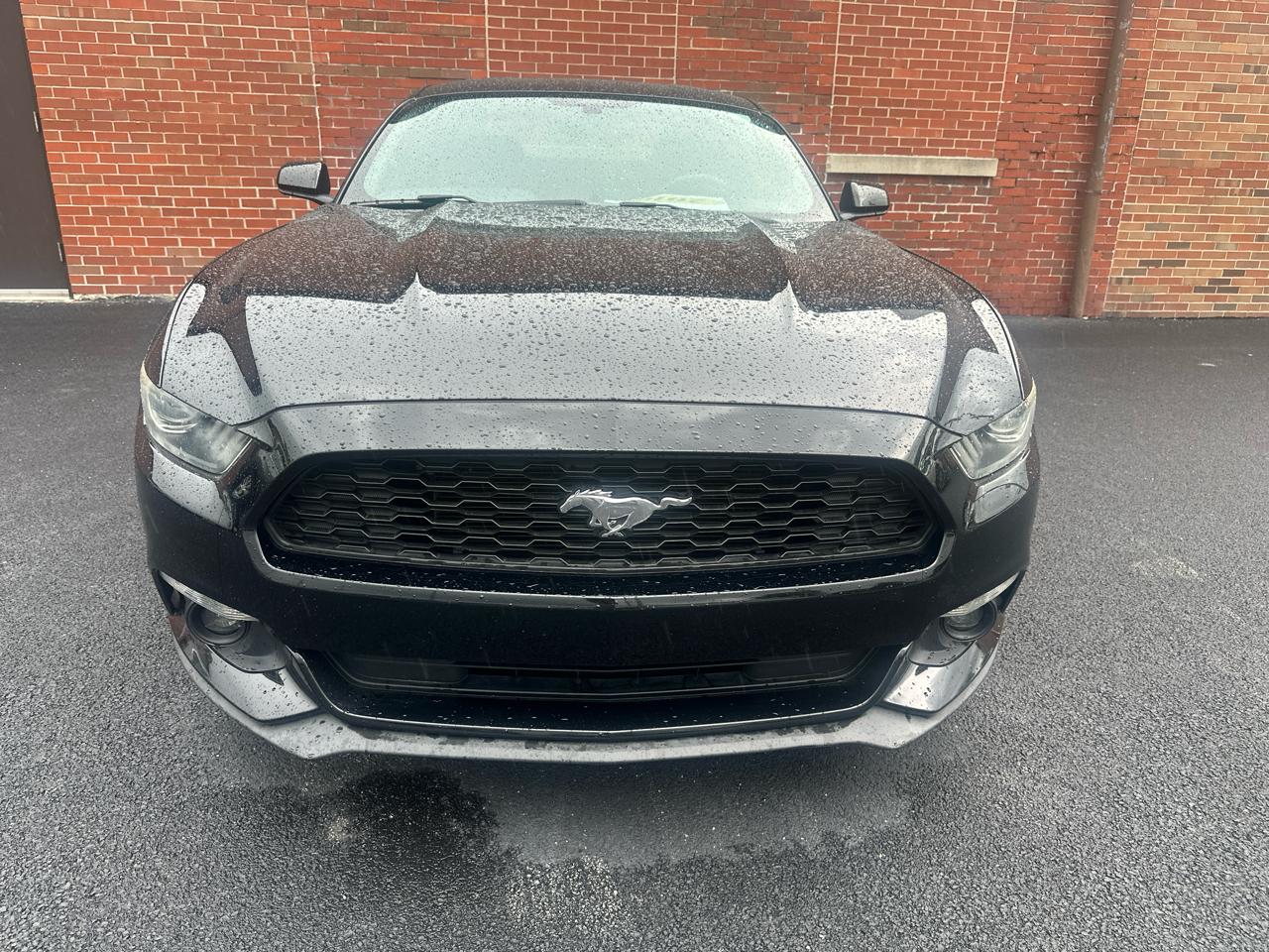 Ford Mustang 2dr Fastback V6 2016