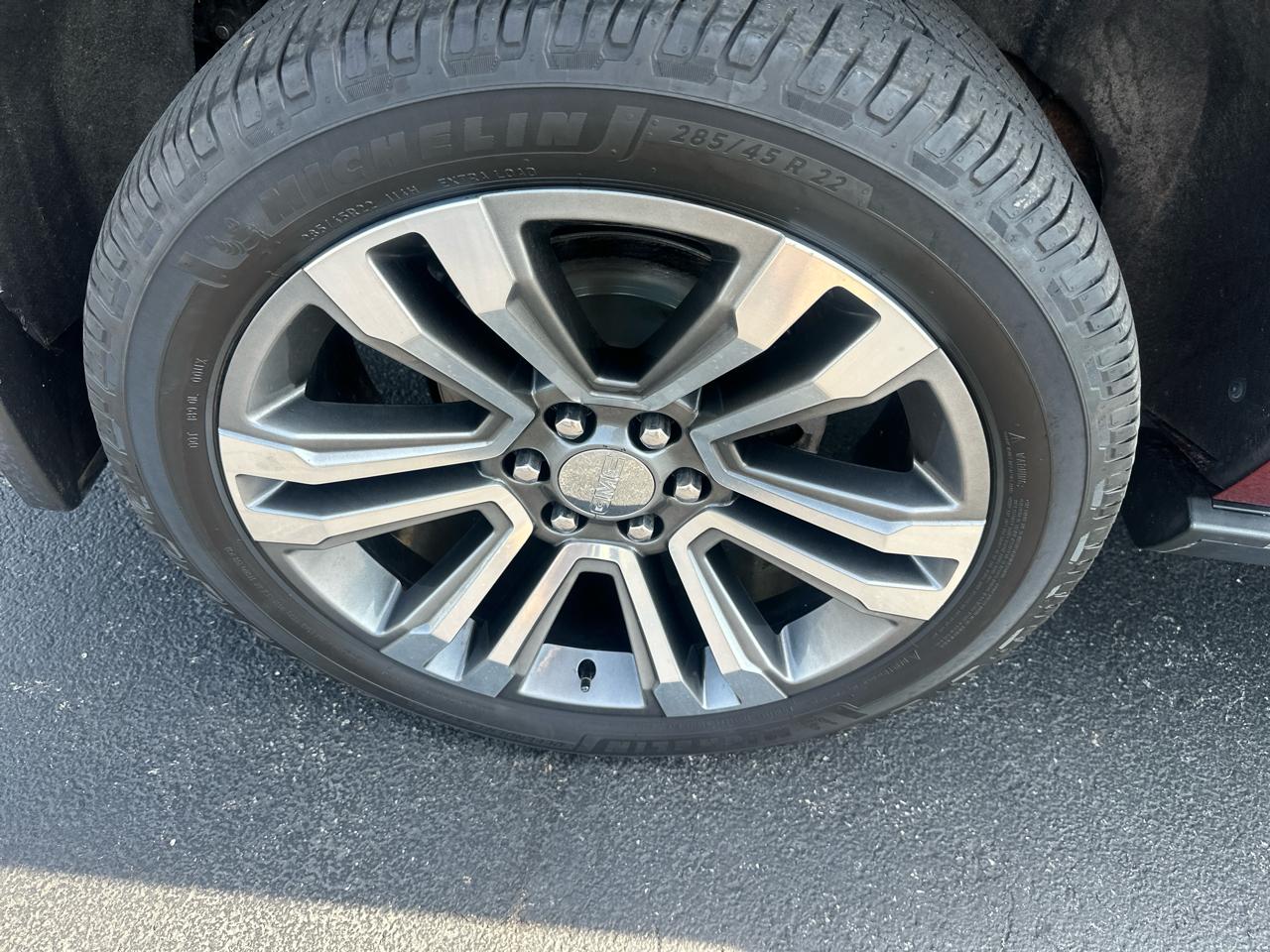 GMC Yukon 4WD 4dr Denali 2019