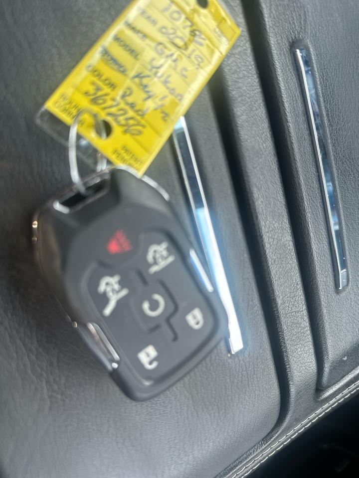 GMC Yukon 4WD 4dr Denali 2019