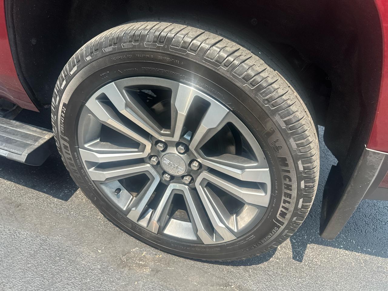 GMC Yukon 4WD 4dr Denali 2019