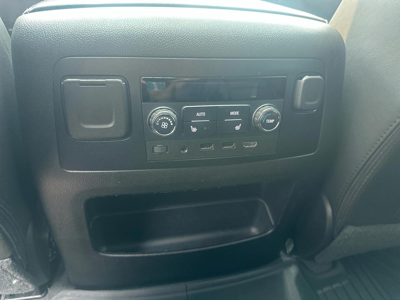 GMC Yukon 4WD 4dr Denali 2019