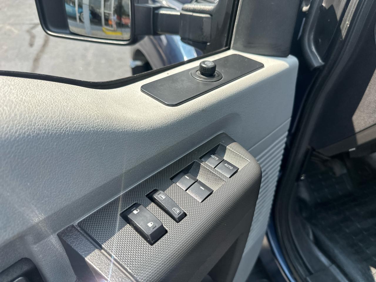 Ford Super Duty F-450 DRW  2016