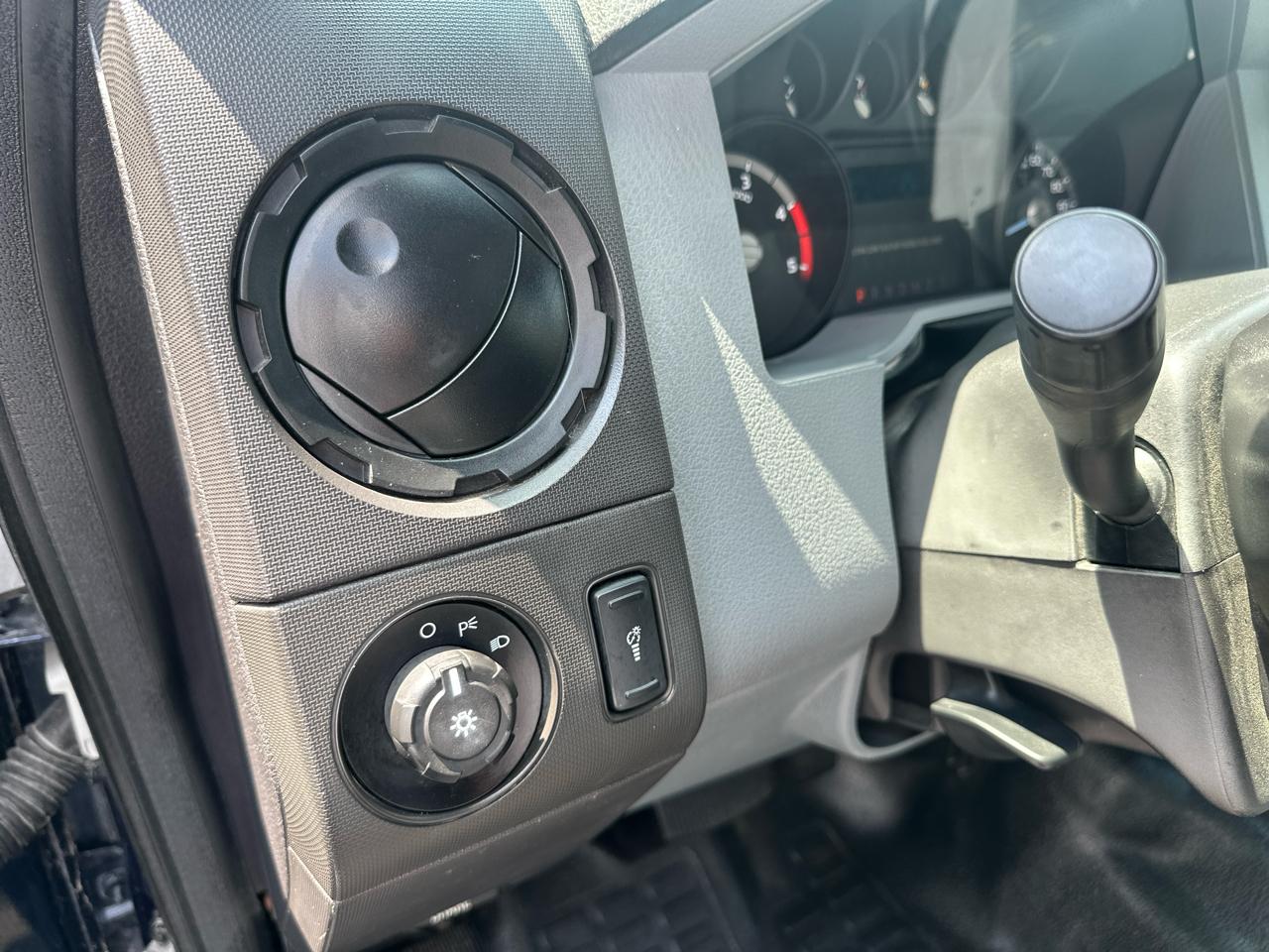 Ford Super Duty F-450 DRW  2016