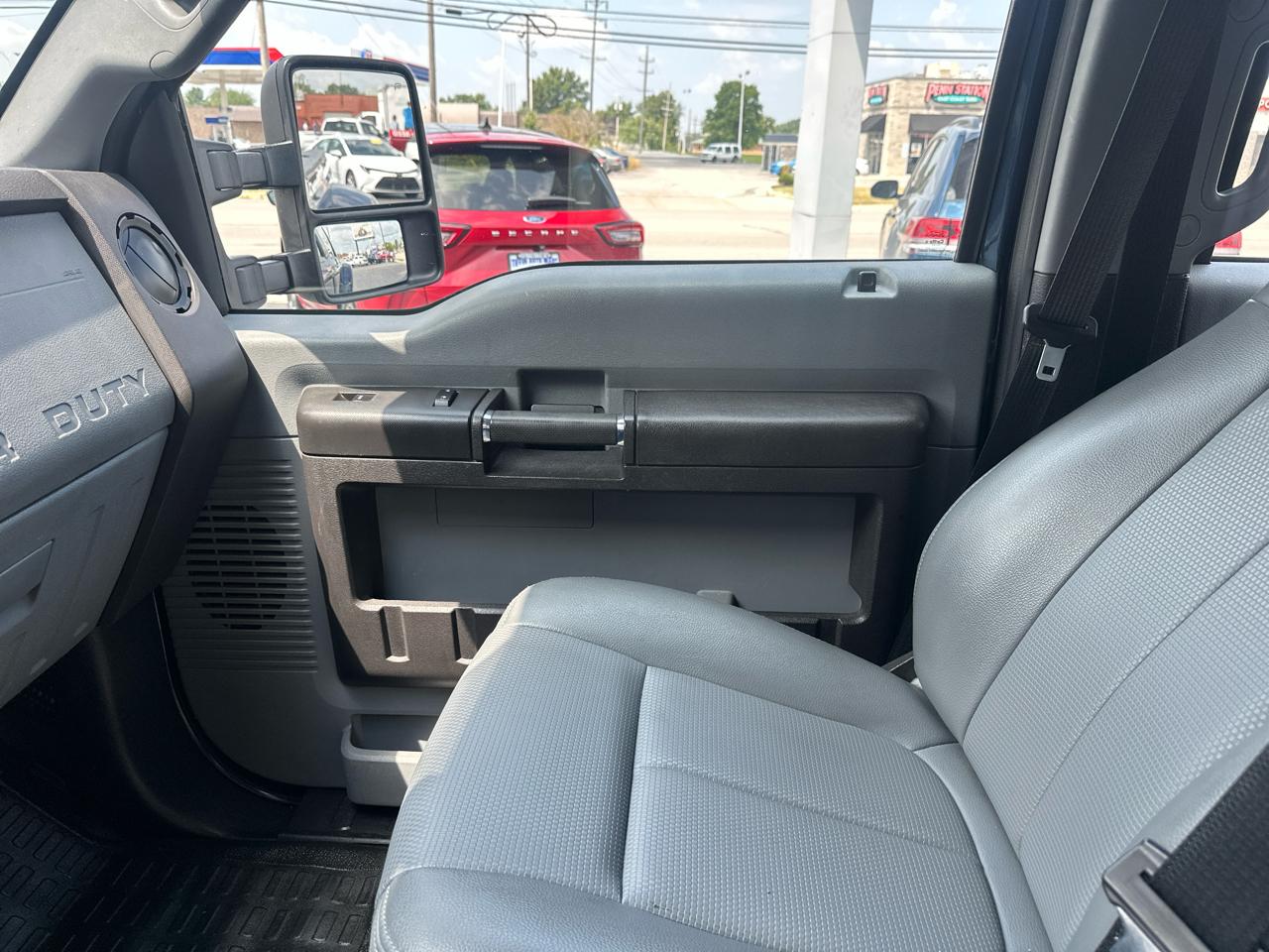 Ford Super Duty F-450 DRW  2016