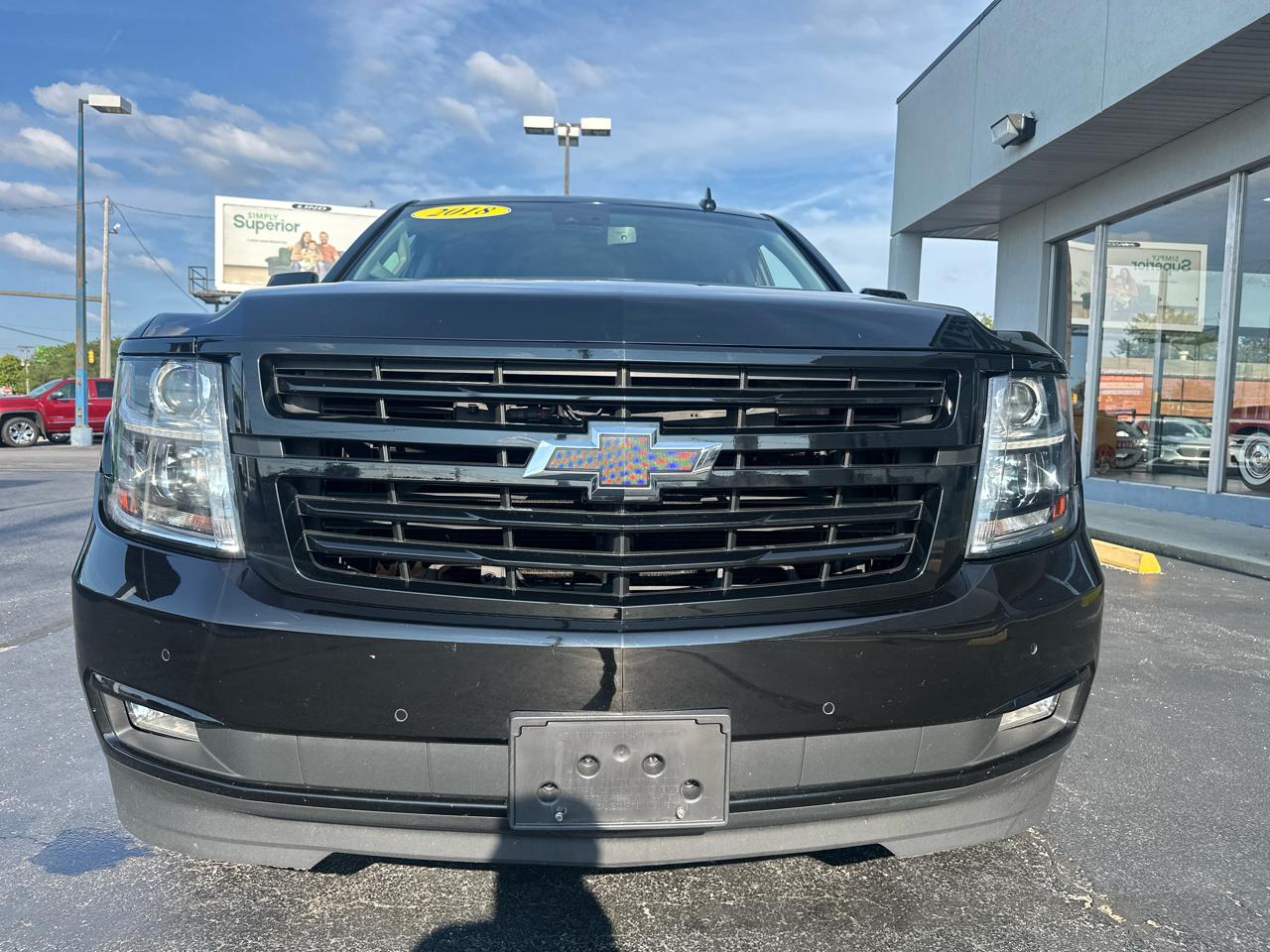Chevrolet Suburban 4WD 4dr 1500 LT 2018