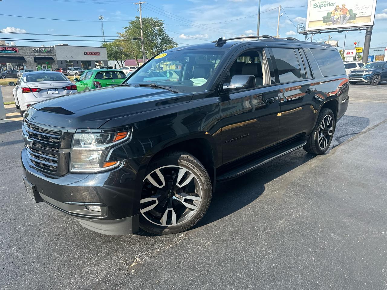 Chevrolet Suburban 4WD 4dr 1500 LT 2018